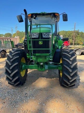 Image of John Deere 6105E equipment image 3