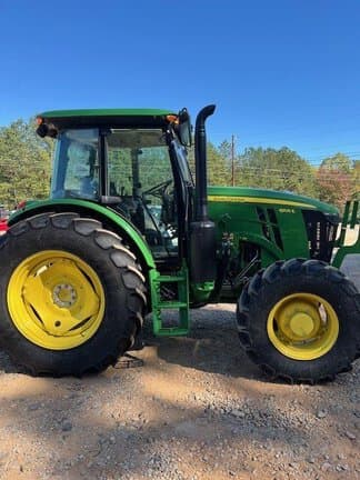 Image of John Deere 6105E equipment image 2