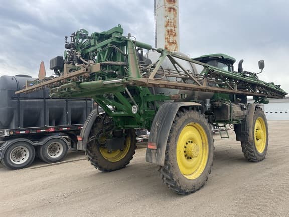 Image of John Deere 616R equipment image 4