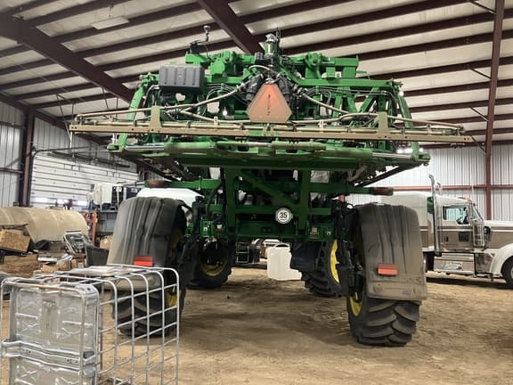Image of John Deere 616R equipment image 3