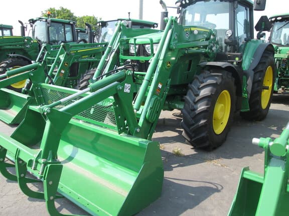 Image of John Deere 640R Primary image