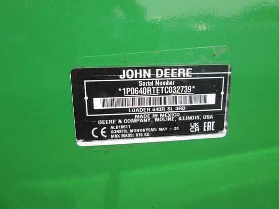 Image of John Deere 640R equipment image 4