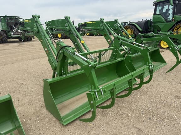 Image of John Deere 660R Primary image