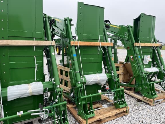 Image of John Deere 660R equipment image 4