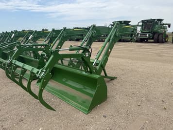 Main image John Deere 660R