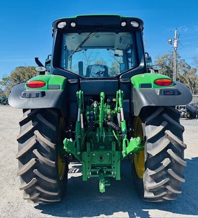 Image of John Deere 6M 125 equipment image 3