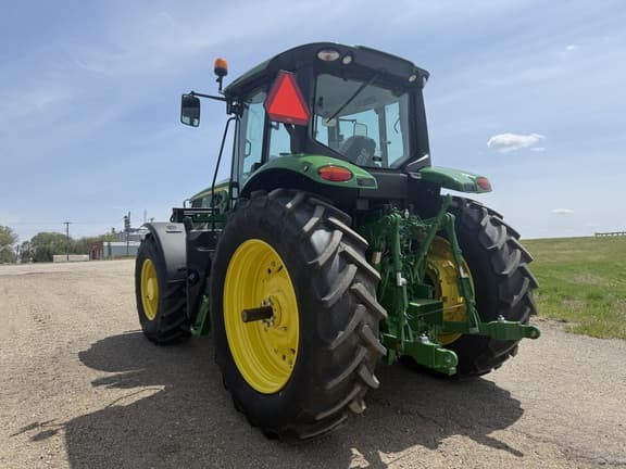 Image of John Deere 6M 145 equipment image 4