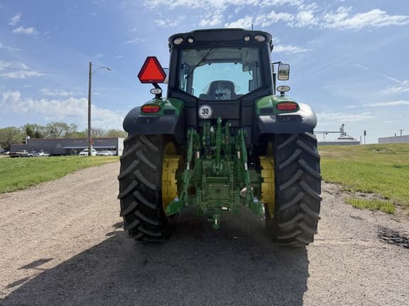 Image of John Deere 6M 145 equipment image 4
