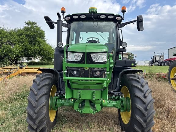 Image of John Deere 6R 130 equipment image 2