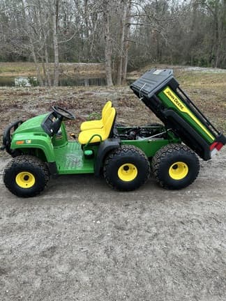 Image of John Deere Gator TH 6x4 Diesel equipment image 4
