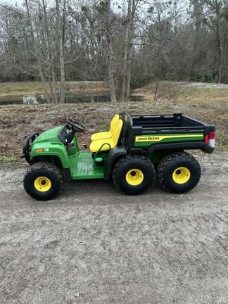Image of John Deere Gator TH 6x4 Diesel equipment image 3