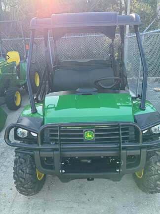 Image of John Deere XUV 825M S4 equipment image 1