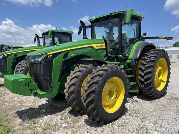 Image of John Deere 8R 250 Primary image