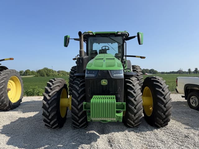 Image of John Deere 8R 310 equipment image 1