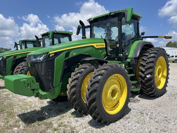 2026 John Deere 8R 310 Equipment Image0