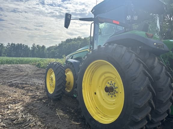 Image of John Deere 8R 340 equipment image 4