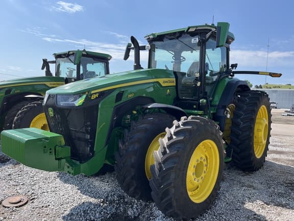 Image of John Deere 8R 340 Primary image