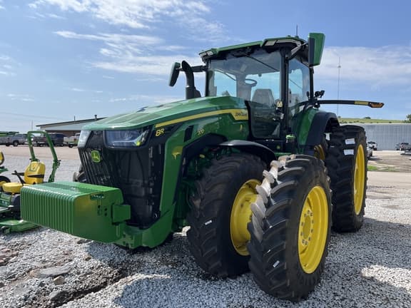 Image of John Deere 8R 370 Primary image