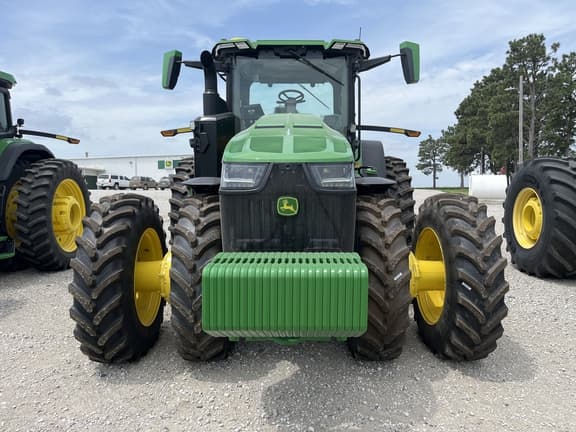 Image of John Deere 8R 370 equipment image 1