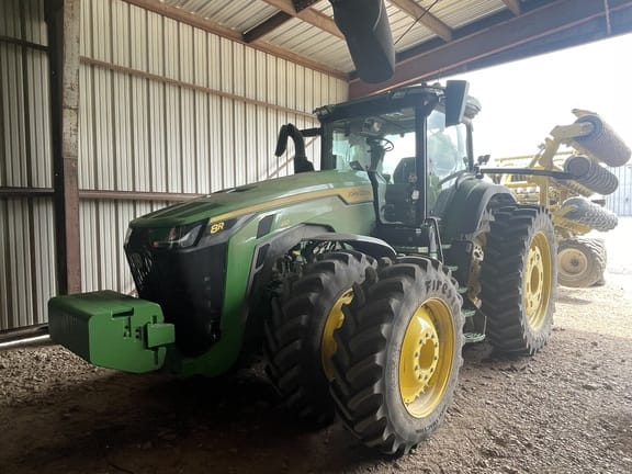 2026 John Deere 8R 410 Equipment Image0