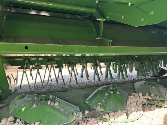 Image of John Deere C350 equipment image 3