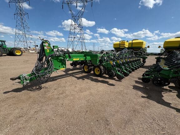 Image of John Deere DB60 Primary image
