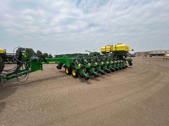 Image of John Deere DB60 Primary image