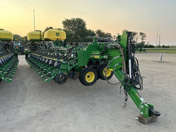 Image of John Deere DB80 equipment image 1