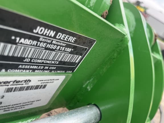 Image of John Deere DR16X equipment image 1