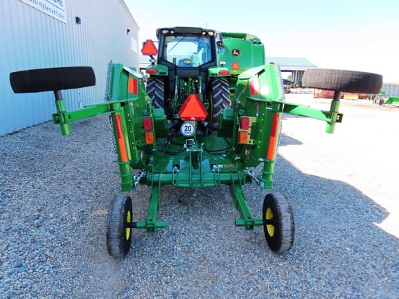 Image of John Deere FC12E equipment image 4