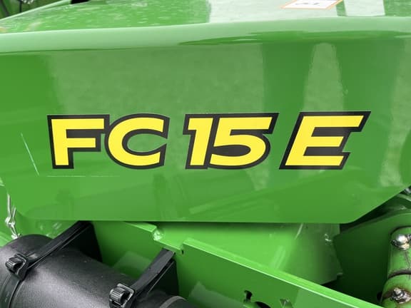 Image of John Deere FC15E equipment image 3