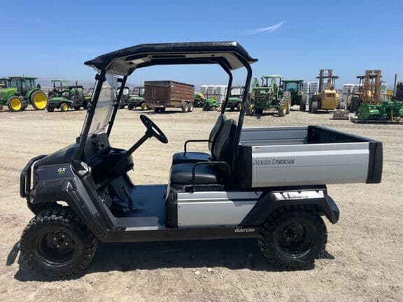 Image of John Deere GX Electric Gator equipment image 1