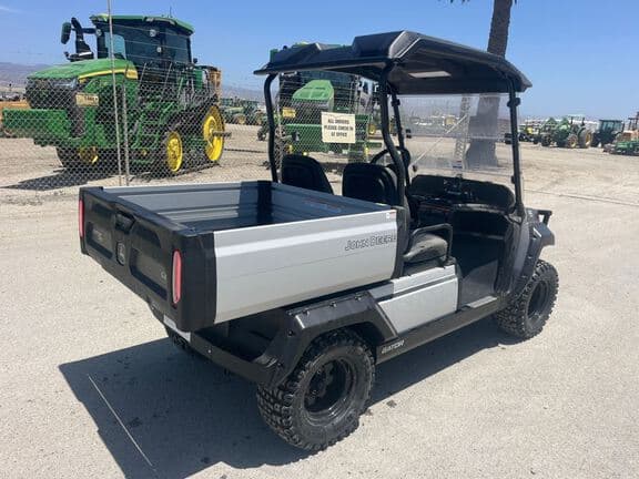 Image of John Deere GX Electric Gator equipment image 4