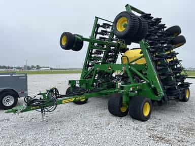 Air Seeders or Carts