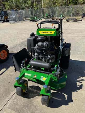2026 John Deere Q810E Equipment Image0
