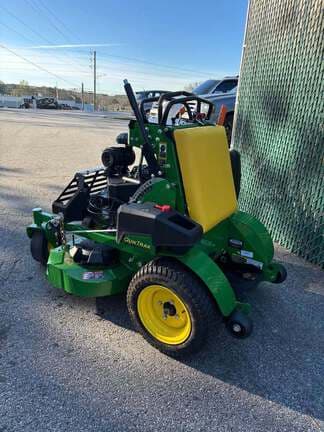 Image of John Deere Q810E equipment image 1