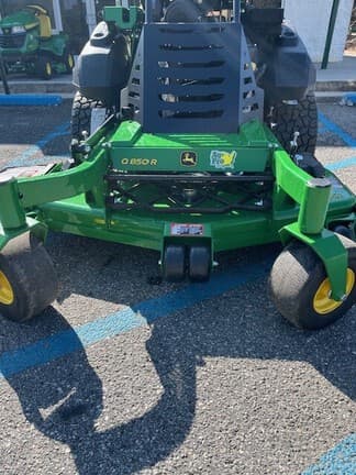 Image of John Deere Q810E equipment image 2