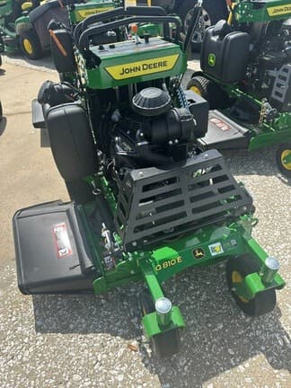Image of John Deere Q810E Primary image