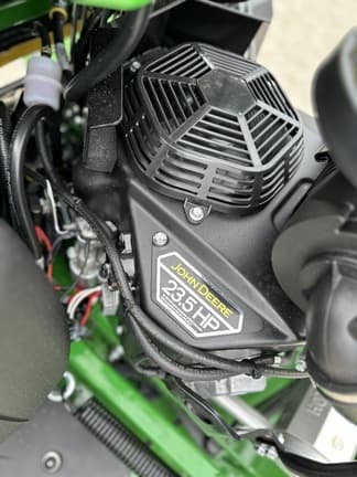 Image of John Deere Q820E equipment image 3