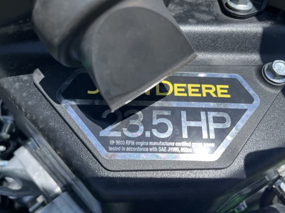 Image of John Deere Q820M equipment image 3
