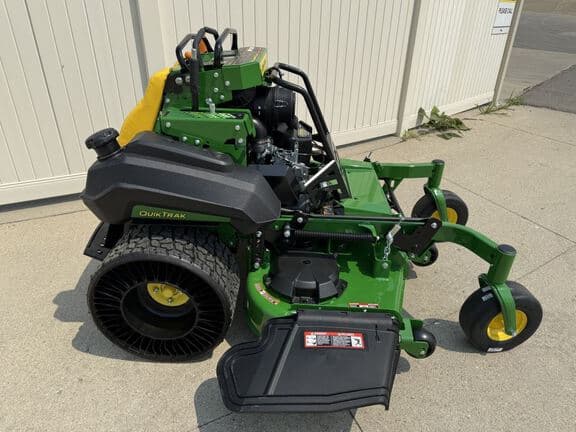 Image of John Deere Q850M equipment image 1