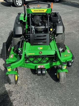 Image of John Deere Q850M equipment image 3