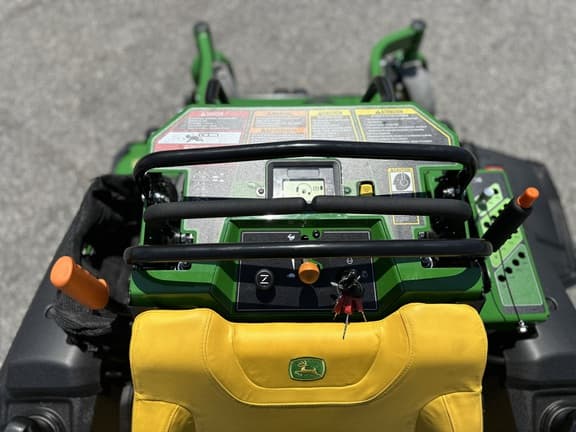 Image of John Deere Q850M equipment image 4