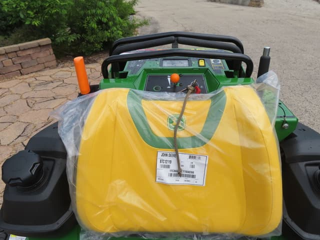 Image of John Deere Q865R equipment image 4