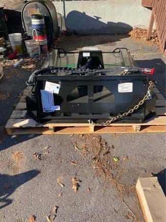 Image of John Deere RC60B equipment image 1