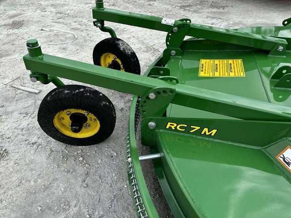 Image of John Deere RC7M equipment image 1