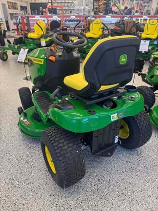 Image of John Deere S110 equipment image 3