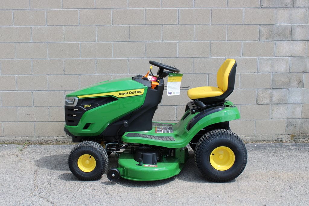 2026 John Deere S110 Equipment Image0
