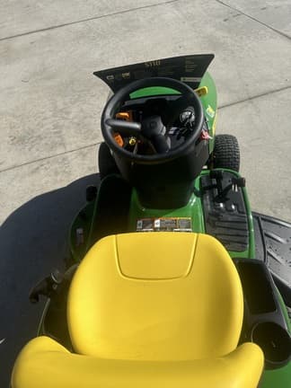 Image of John Deere S110 equipment image 1