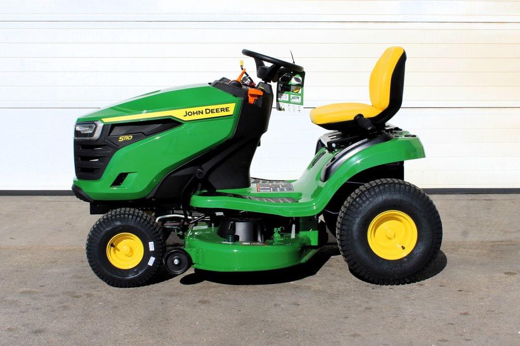 Image of John Deere S110 Primary image